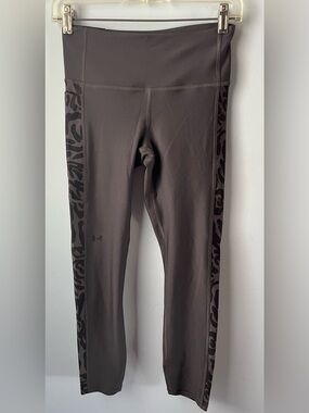 NWT Under Armour Gray & Black Print High-Rise Ankle Compression Leggings Size S